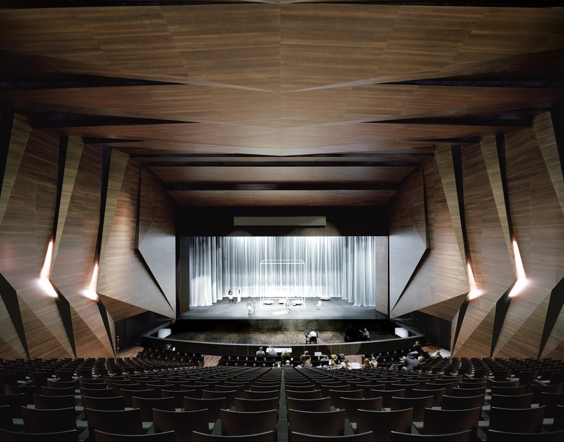 Festival Hall in https://fotostrana.ru/away?to=/sl/HH53 Delugan Meissl Associated Architects Mhlgraben, Austria - 6