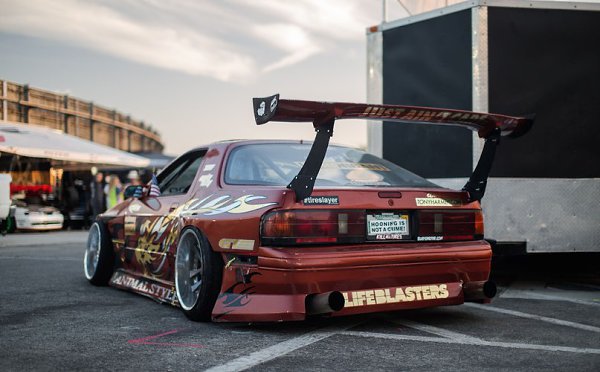 Mazda RX-7.