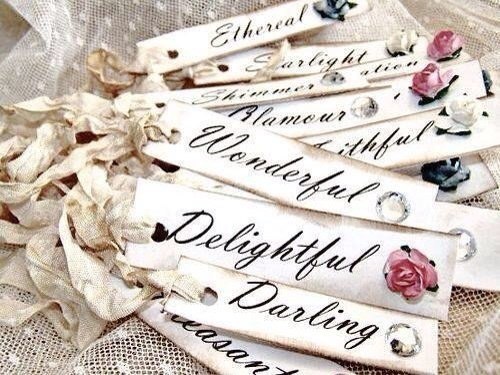 Полезные АНГЛИЙСКИЕ прилагательные.•arrogant — высокомерный•boastful — хвастливый•brave — ...