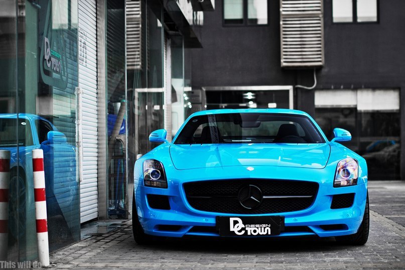Mercedes-Benz SLS AMG - 2
