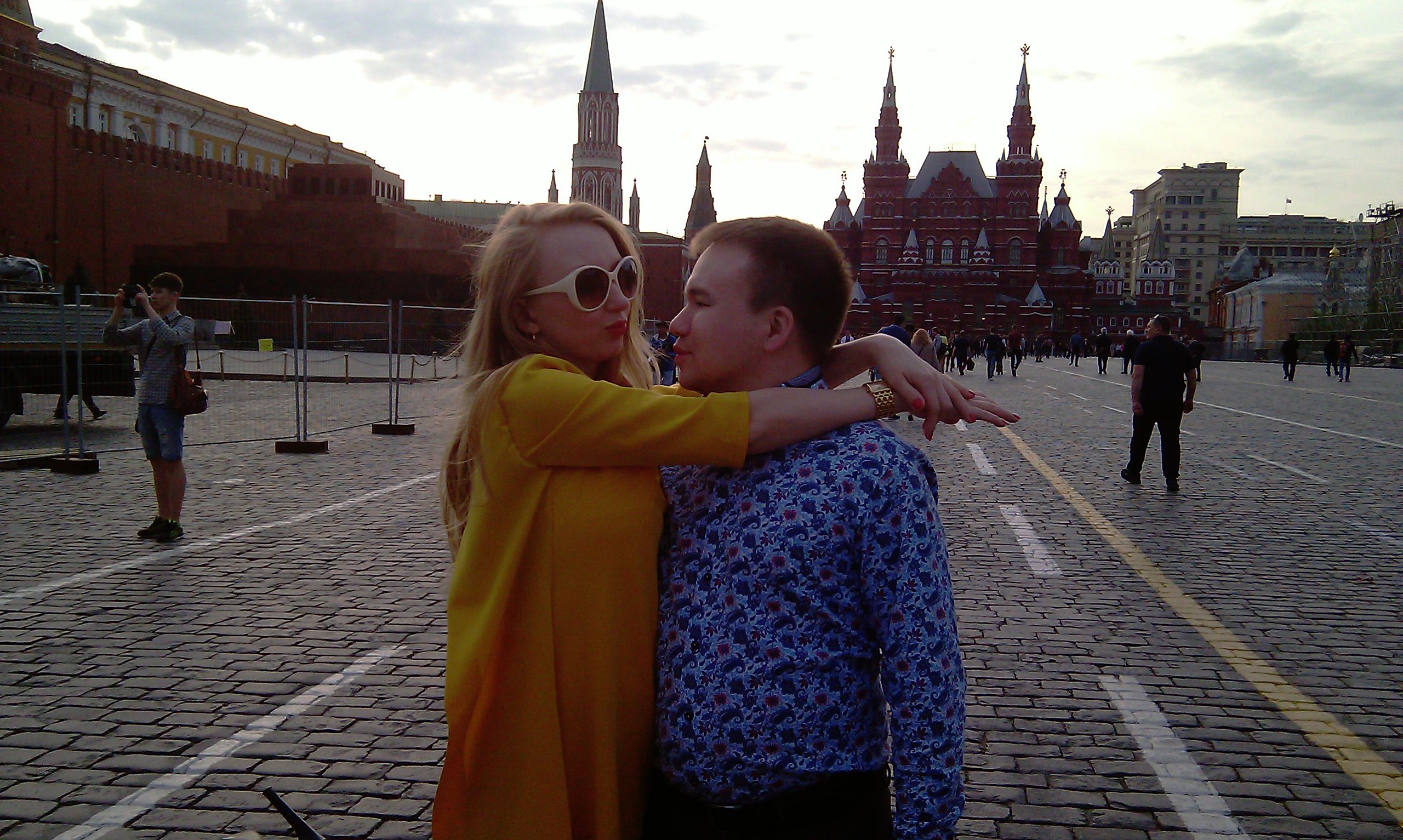  - 25  2015  22:13 - 44