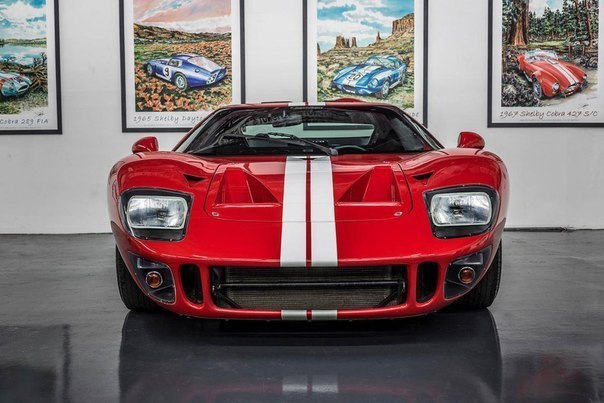 Ford GT40 - 6