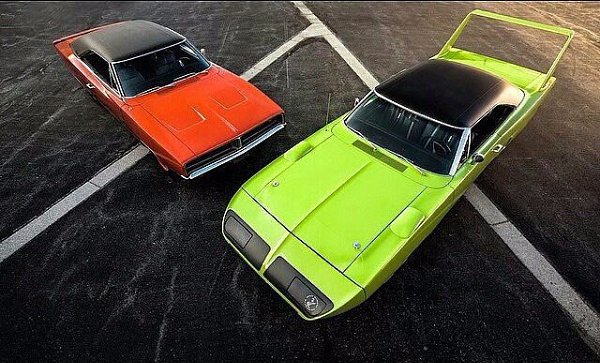 '69 Dodge Charger vs. '70 Plymouth Superbird