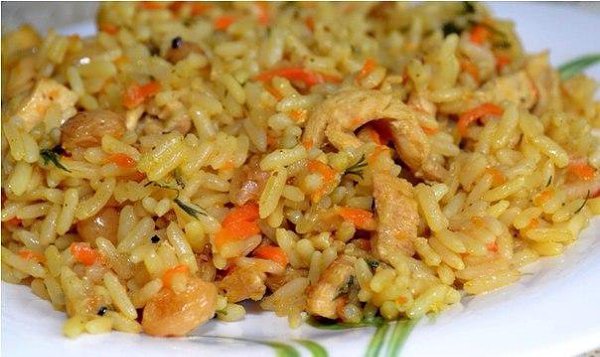 Плов с курицей в мультиварке! Очень вкусно и просто! Нам понадобится: -600 гр. куриного филе -2 ...