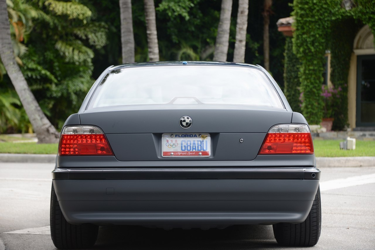 BMW 7 Series E38 - 4