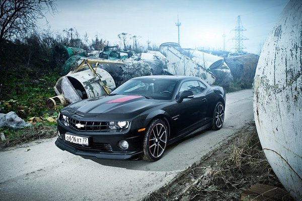 Chevrolet Camaro SS VS Cadillac CTS-V. - 3