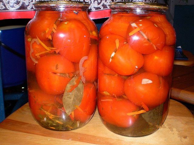 Армянчики.Приготовить начинку: 0,5 моркови (мелкой соломкой), 35 шт чеснока, (порезать) болгарский ...