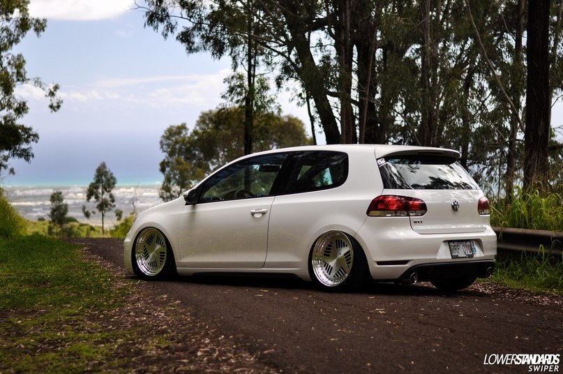 Volkswagen Golf GTI. - 5