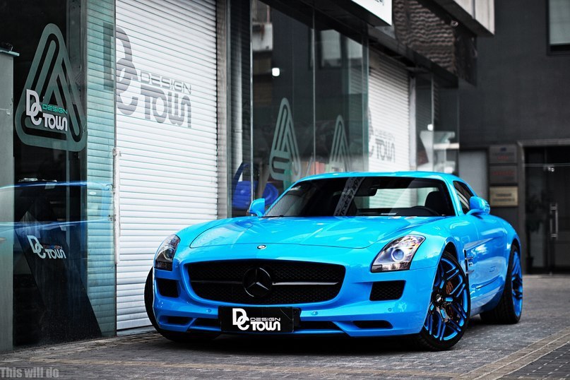 Mercedes-Benz SLS AMG.