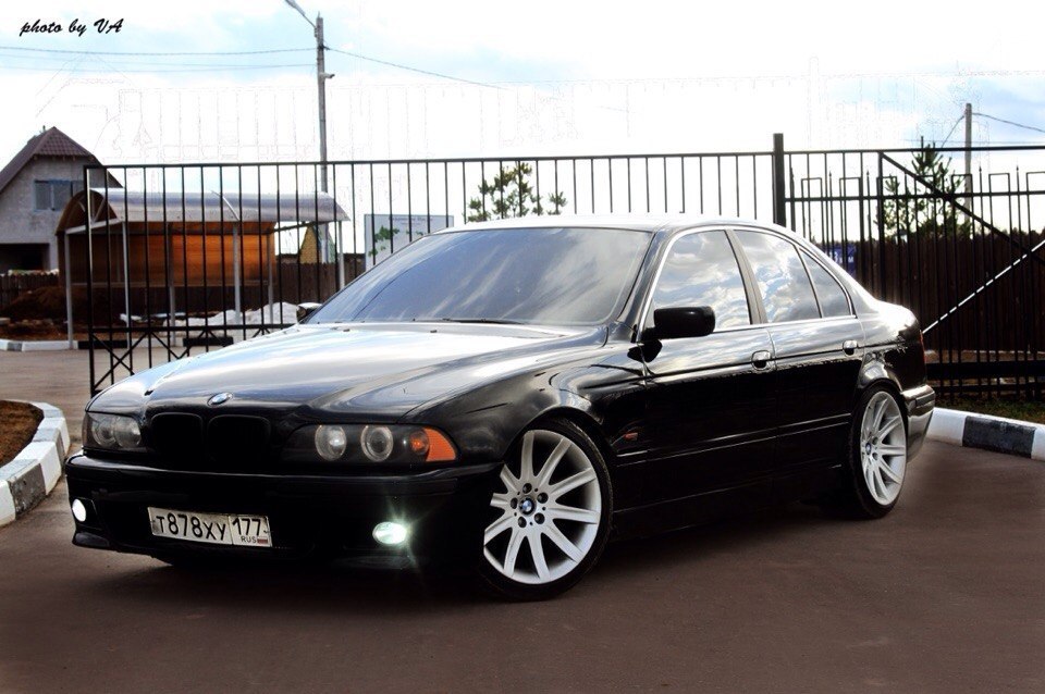 BMW 5 Series E39