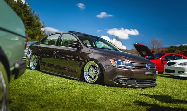 Volkswagen Jetta.