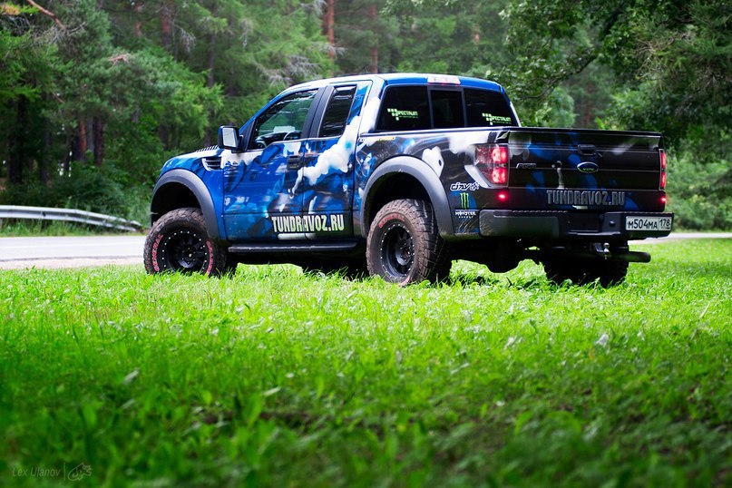 Ford F-150 SVT Raptor. - 4