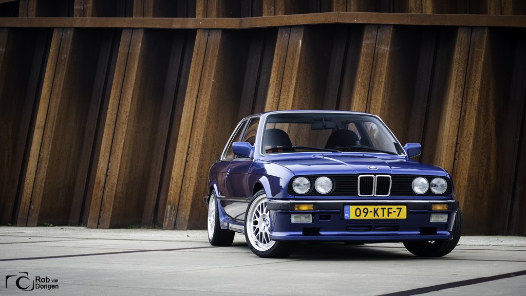 BMW 3 Series E30