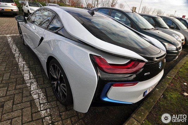 BMW i8 - 7