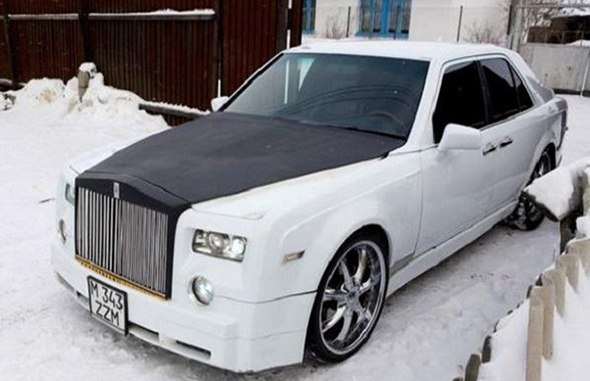    Rolls-Royce,     - 4