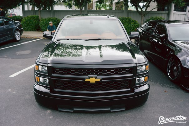 Chevrolet Silverado - 2