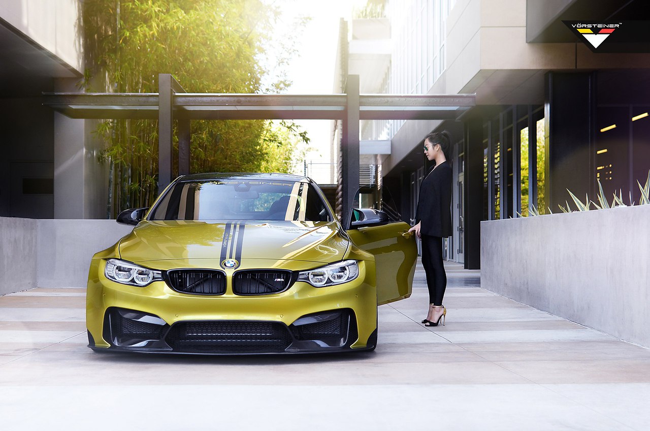 Vorsteiner BMW GTRS4 M4