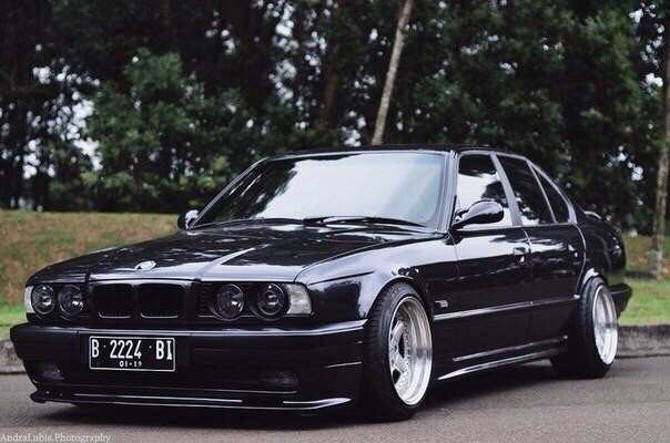 BMW M5 1994