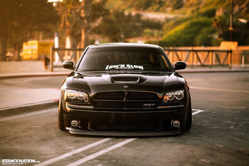 Dodge Charger SRT8. - 7