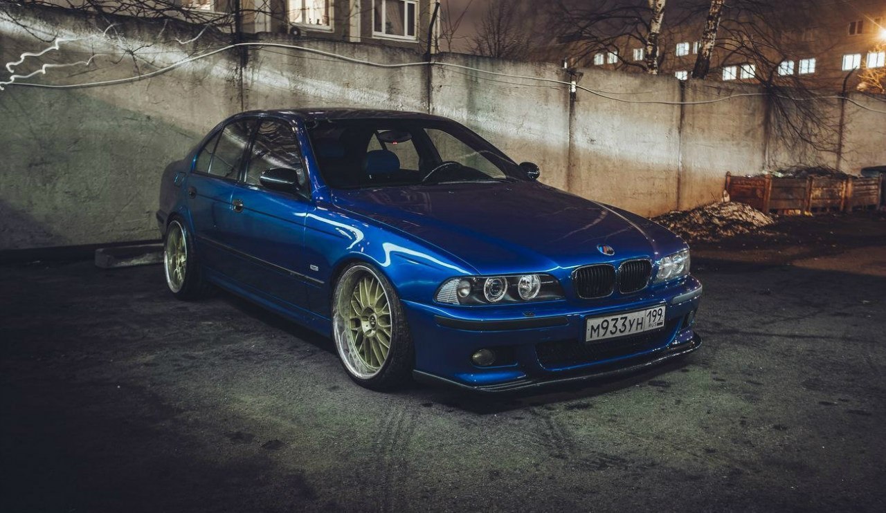 BMW 5 Series E39