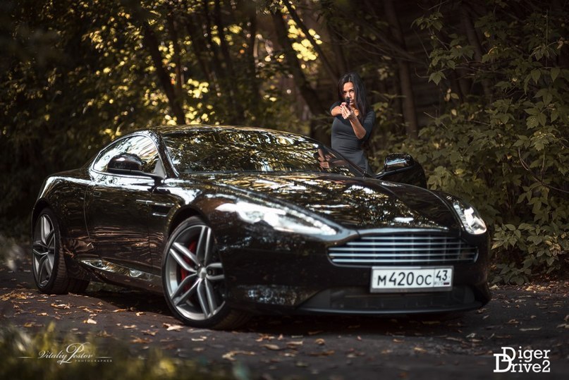 Aston Martin Virage. - 5
