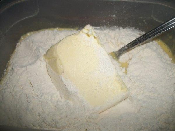 БЕЗУМНО ВКУСНЫЙ "САХАРНЫЙ ПИРОГ" Для пирога нам потребуется: Мука - 250 гр (10 ложек с ... - 3