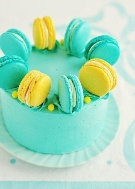 ...macarons