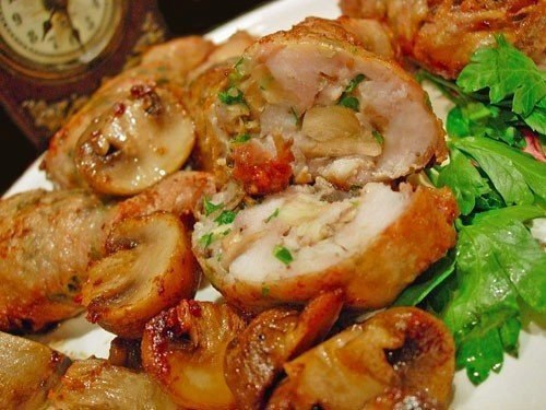 Готовим КУРИНЫЕ НОЖКИ - 6 рецептов.1. Фаршированные куриные ножкиИнгредиенты:Куриная ... - 4
