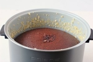 Бисквит шоколадный в мультиварке.Его еще называют «шоколад на кипятке», или шоколадный бисквит, ... - 9