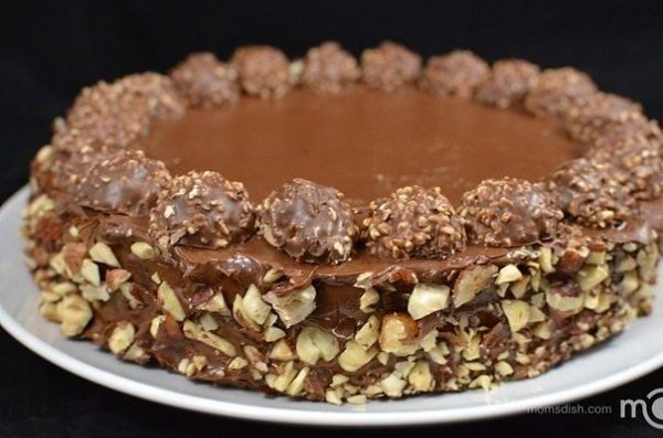   "FERRERO ROCHER" : 5   6    1,75 ...