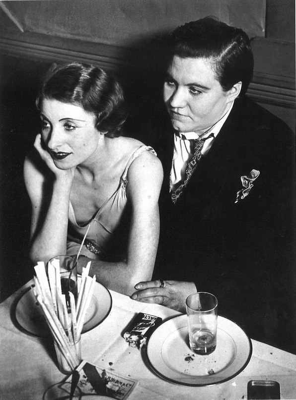  . , 1932 .