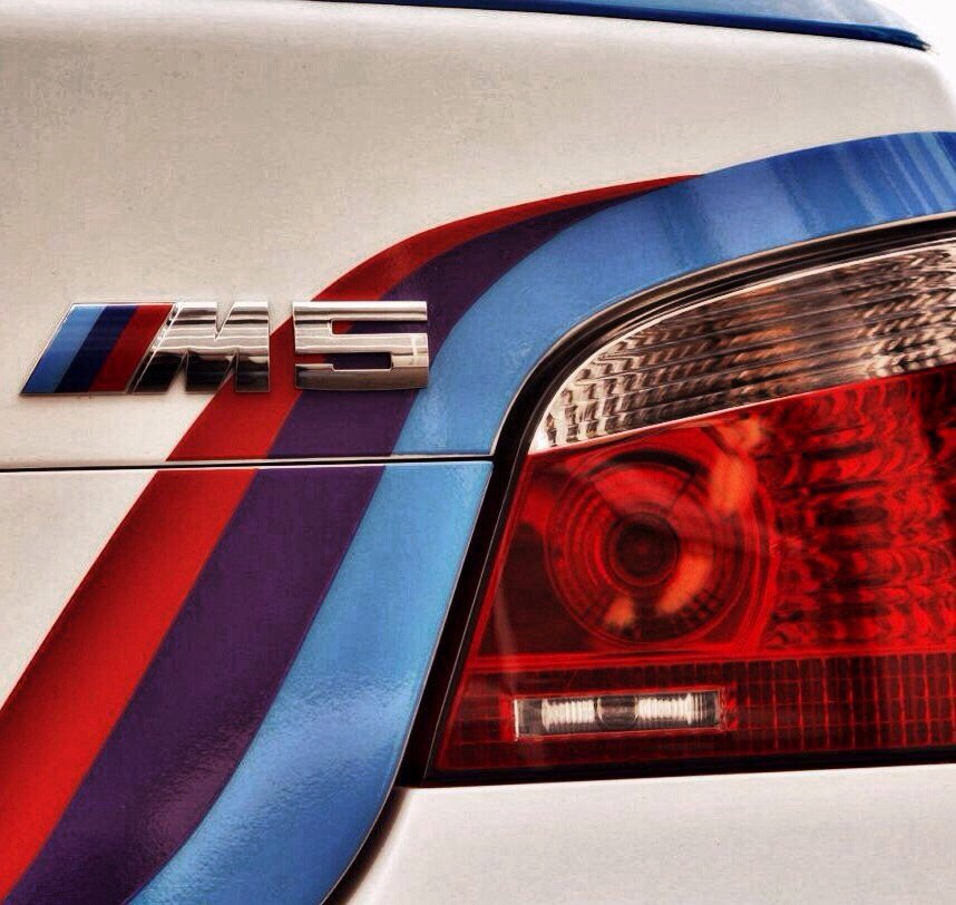  | BMW - 8  2016  15:12