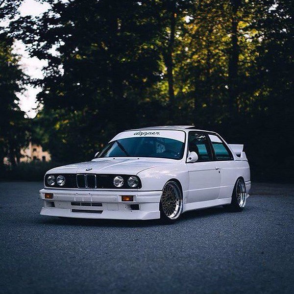 BMW M3 E30