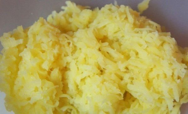 Картофельные палочки с сыром. Ингредиенты: Картофель вареный — 5 шт. Яйца куриные — 2 шт. ... - 2