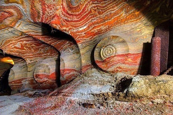 Разноцветная соляная шахта, Верхнекамское месторождение калийных солей, Пермский край. Миллионы лет ... - 2