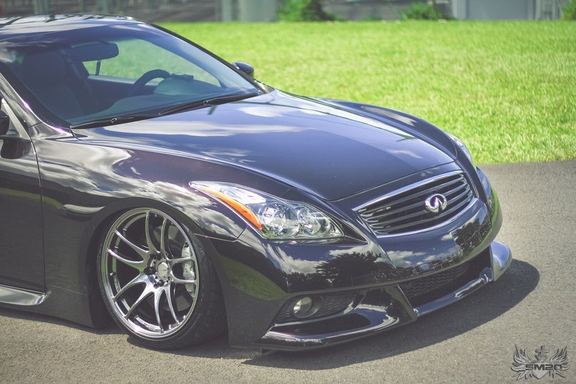 Infiniti G37 - 3