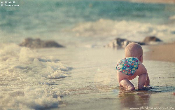 Самый лучший лечебный эффект оказывает солнце, простая вода в речке и земля по которой человек ...