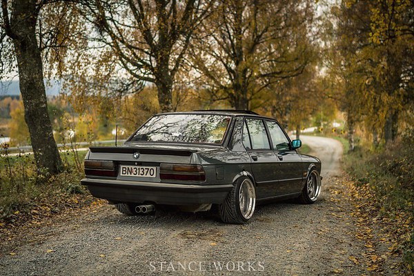 BMW e28