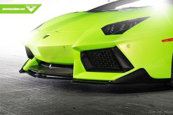 Lamborghini Aventador-V Roadster aka 'The Hulk' by Vorsteiner. - 9