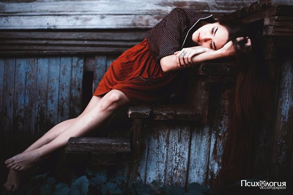 Вот первая причина: нет веры — есть плечо. Зачем тебе мужчина, который ни при чем? Вот новая ...