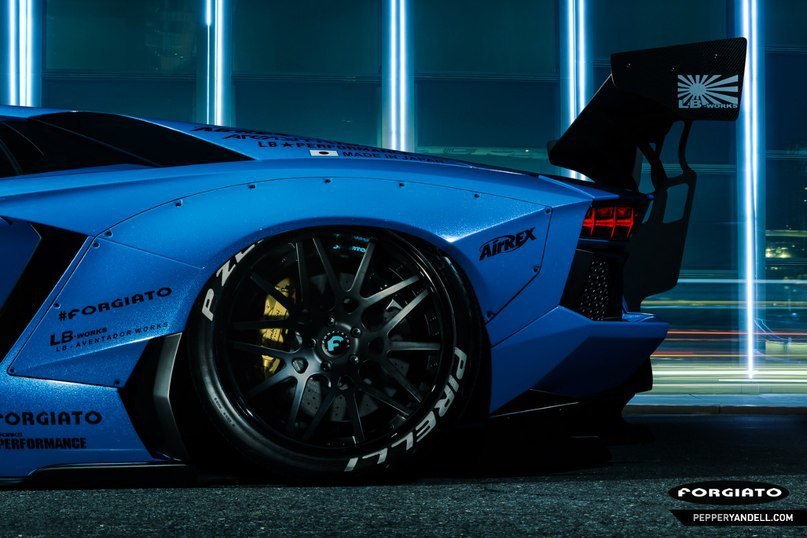 Liberty Walk Lamborghini Aventador - 6