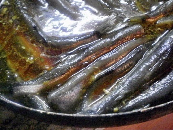 Домашние шпроты.В последнее время мне попадаются готовые шпроты какие-то невкусные , вот и ... - 3