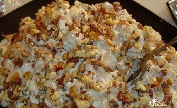 Салат Шерлок очень вкусный и нежный. Жареный лук придает такому сытному рецепту особенную нотку. А ...