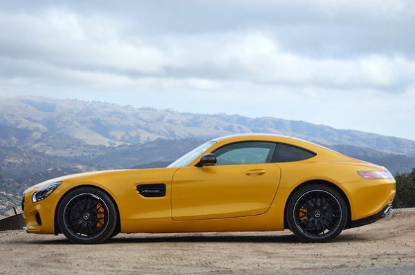 Mercedes-AMG GT - 2