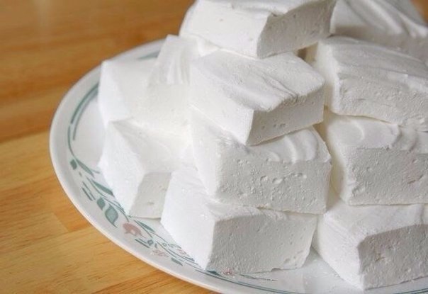 Домашние низкоуглеводные маршмеллоус.Ингредиенты:3 пакетика желатина ( 30 гр )1 стакан холодной ...