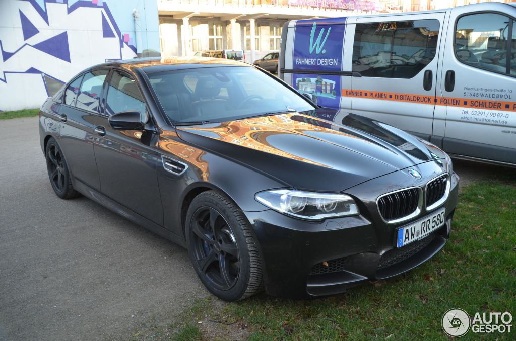 BMW M5 F10 - 3