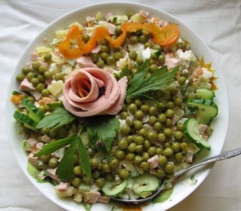  .http://stroynaya-zhizn.ru/salat-russkaya-krasavica-recept-s-vetchinoj/