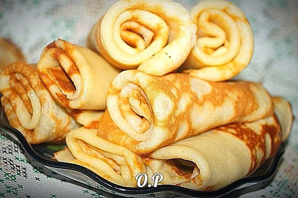 Блины на ряженке.Автор: Ольга Романова Для приготовления понадобится: ряженка- 3 стакана яйца-4шт ...
