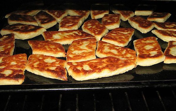 ШВИЛЬПИКАЙ. Простое, недорогое и вкусное блюдо :) Нам понадобится : 2 кг. картошки, 2 яйца, стакан ... - 9
