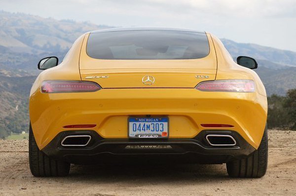 Mercedes-AMG GT - 3